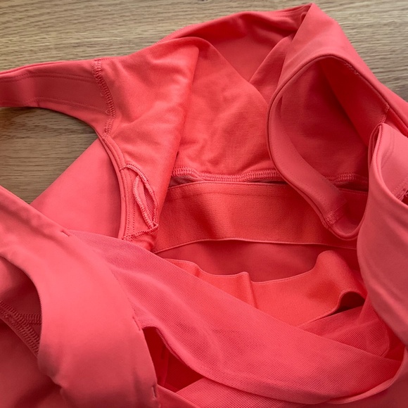 Lululemon Rise and Flow Tank Cape Red (8) - Picture 5 of 16